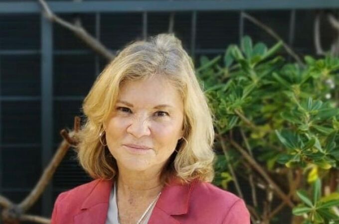 Ana Margarito, CEO de 60 y mucho +, aborda la empleabilidad del sénior en la tercera mesa redonda del Congreso Online; el sénior, la gran oportunidad económica y social.