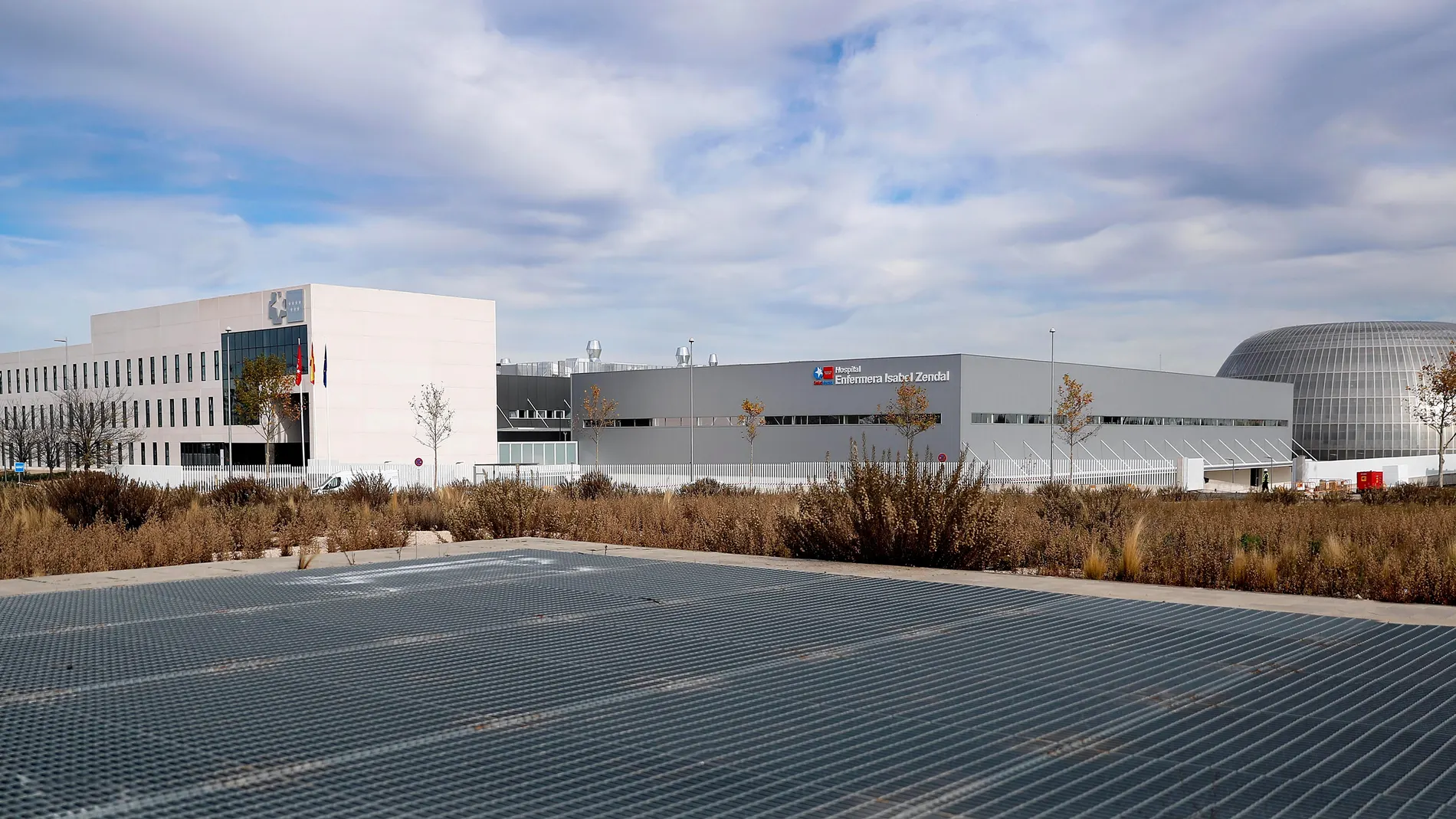 Vista del Hospital Isabel Zendal, desde el exterior.