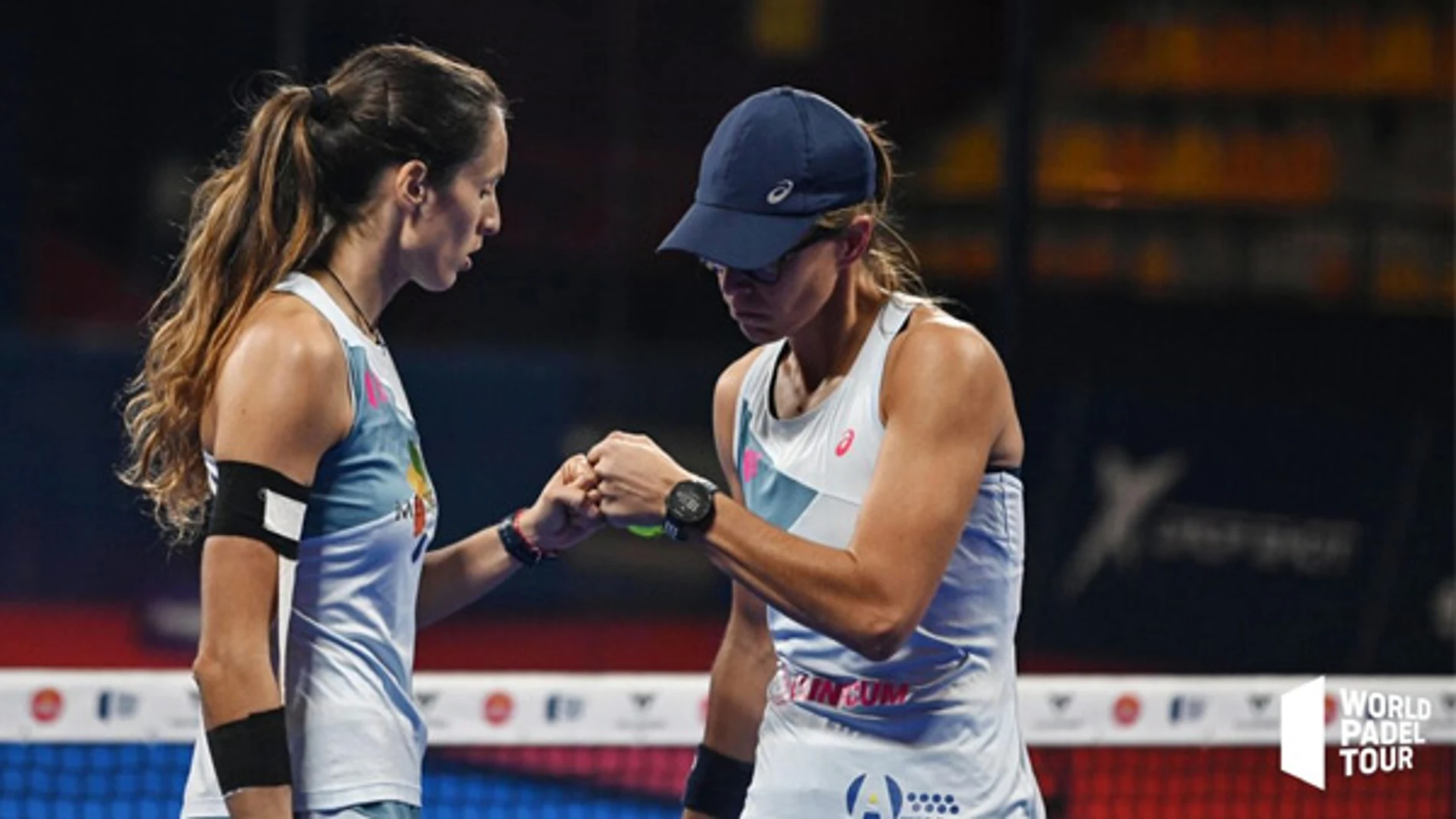 Gemma Triay y Lucía Sainz