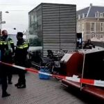 La policía dijo que dos personas resultaron heridas en un apuñalamiento en La Haya
