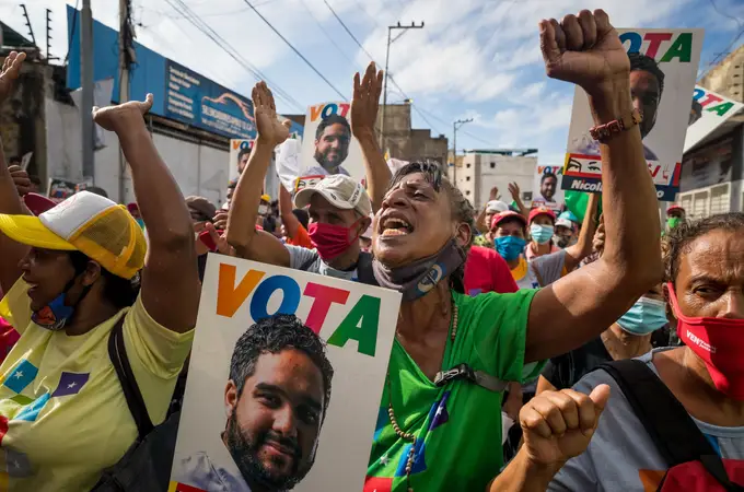 Maduro tira del “voto del hambre” para blanquear sus elecciones