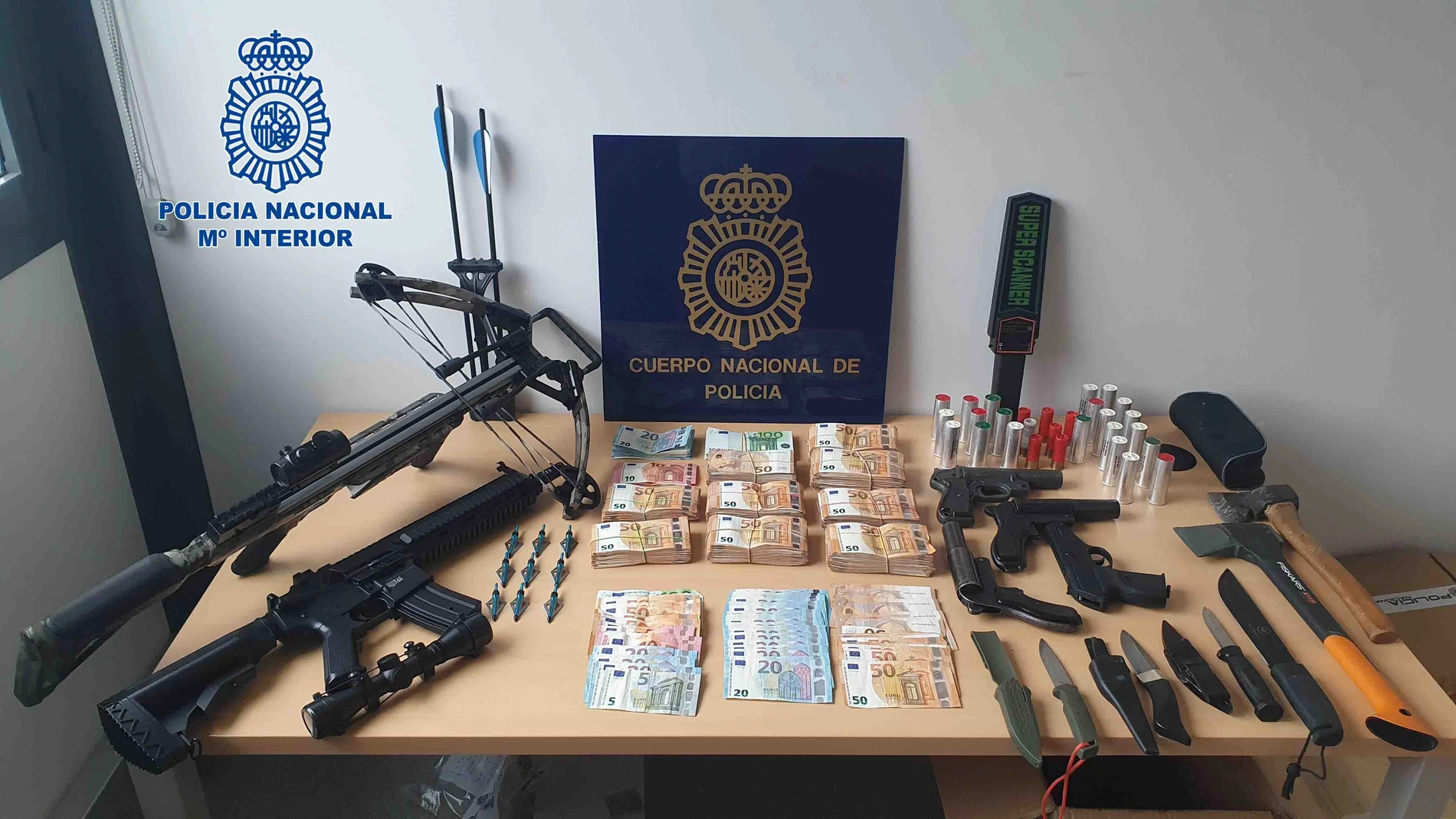 Cae una organización dedicada al tráfico internacional de marihuana en Girona. POLICÍA NACIONAL