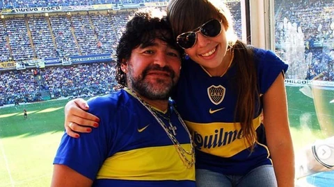 Diego Maradona y su hija Dalma.
