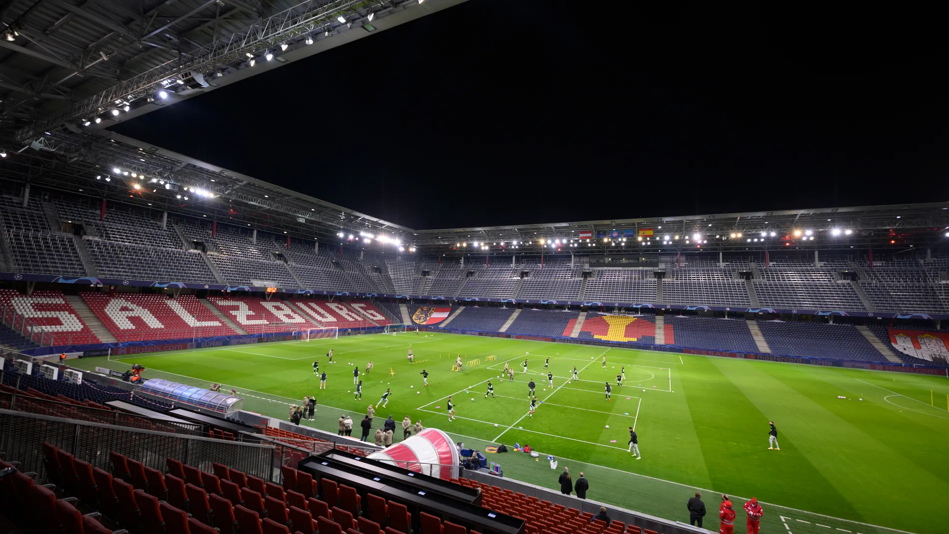El Atlético se juega en el estadio del Salzburgo su futuro en la Champions.
