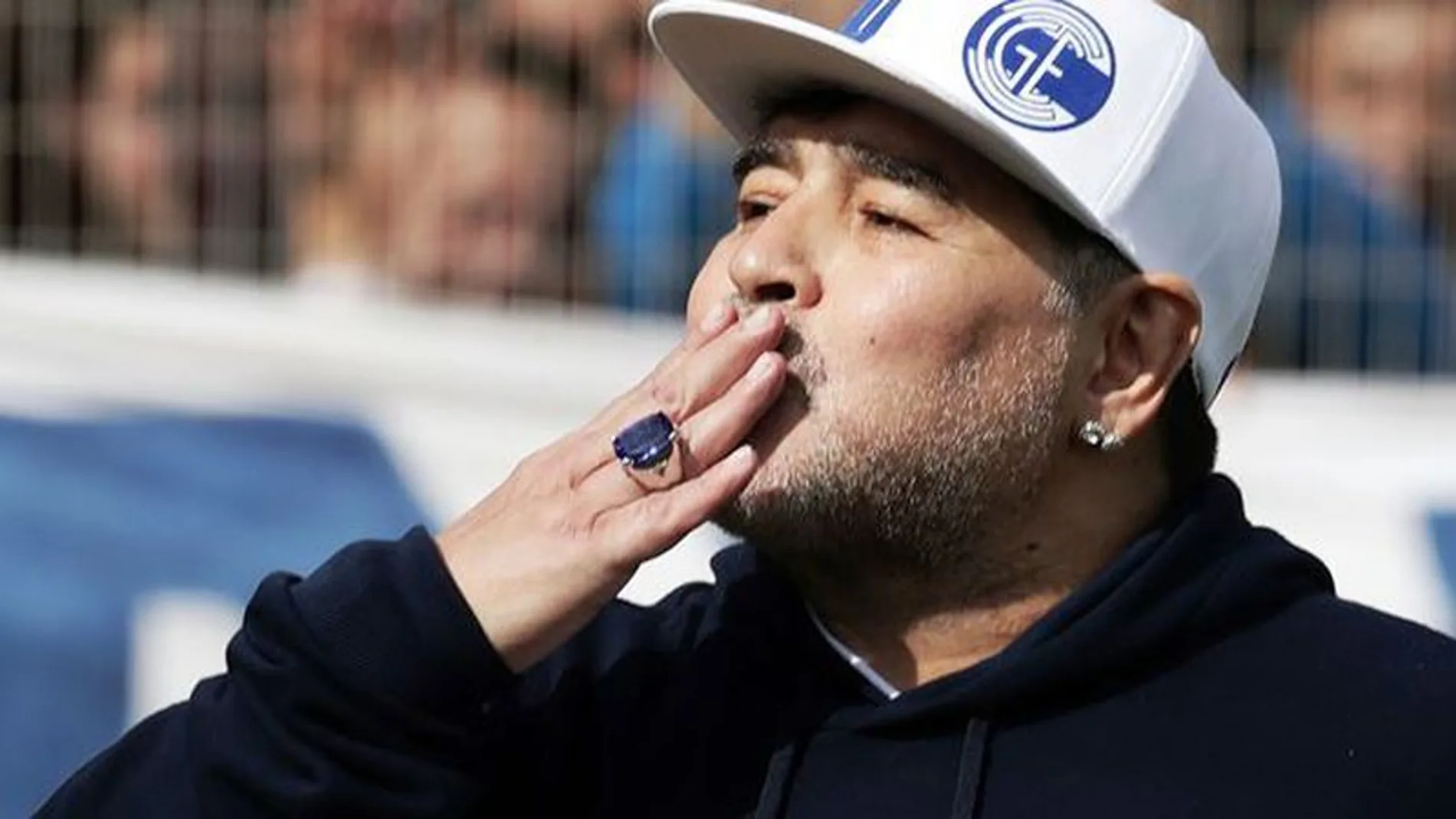 Diego Armando Maradona siempre fue muy generoso con todas las personas de su entorno.