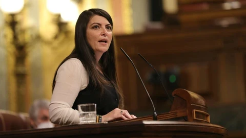 La diputada por Granada y portavoz adjunta del grupo de Vox en el Congreso, Macarena OlonaVOX08/12/2020