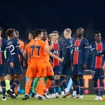 Los jugadores, durante el partido