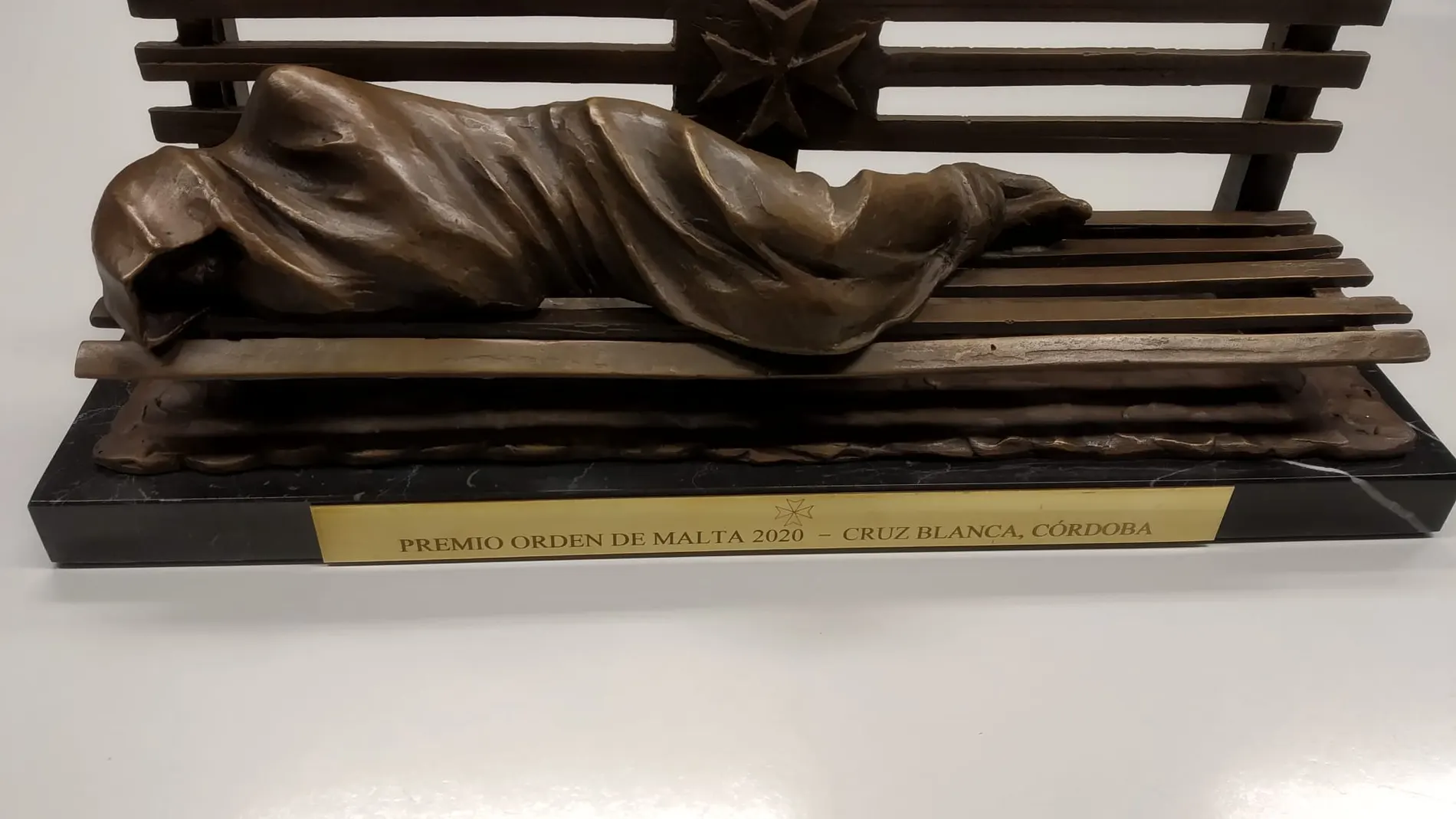 Premio Orden de Malta 2020, escultura de Salvador Amaya