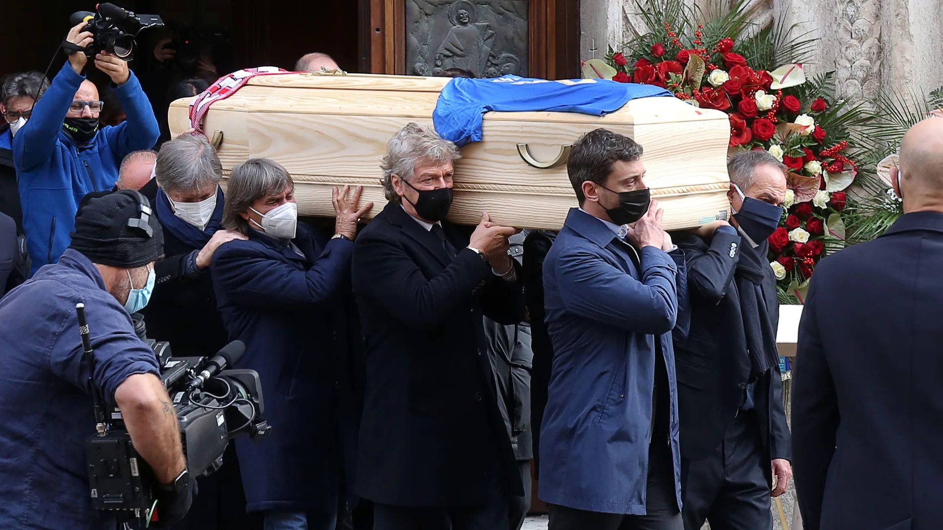 El funeral de Paolo Rossi