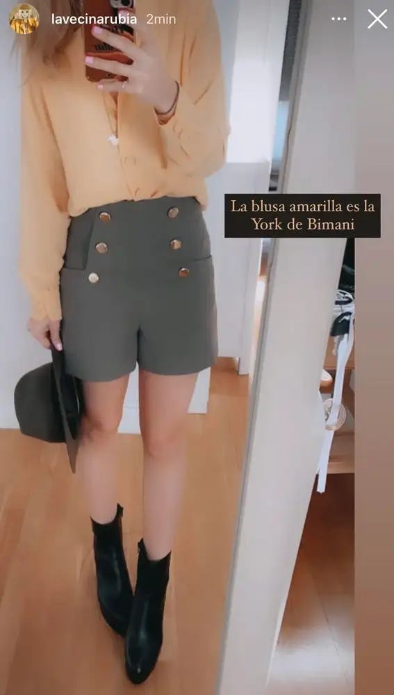 La Vecina Rubia con shorts de Zara.