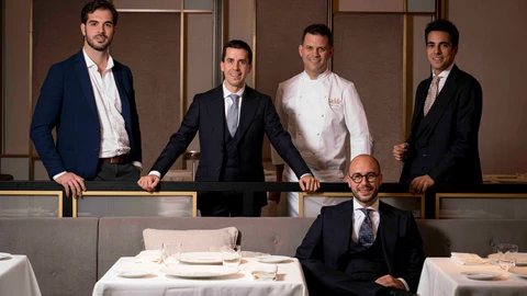 De izda. a dcha., Haryán Rodríguez, Carlos García Mayoralas, Adolfo Santos, Stefano Buscema e Israel Ramírez.