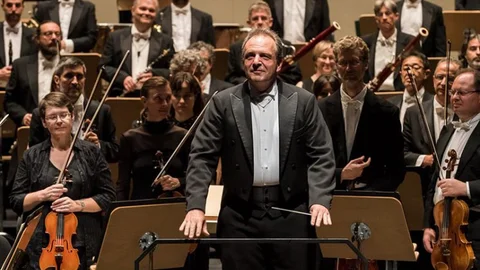 La ROSS retoma su temporada de conciertos de abono con Beethoven bajo la dirección György Ráth
