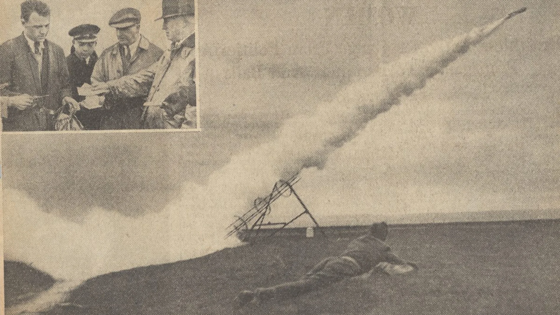 Gerhard Zucker durante uno de sus intentos fallidos de enviar correo con un cohete.