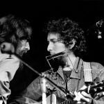 Bob Dylan actúa junto a George Harrison