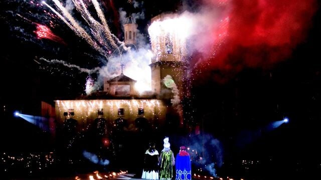 Cabalgata De Los Reyes Magos De Alcoy