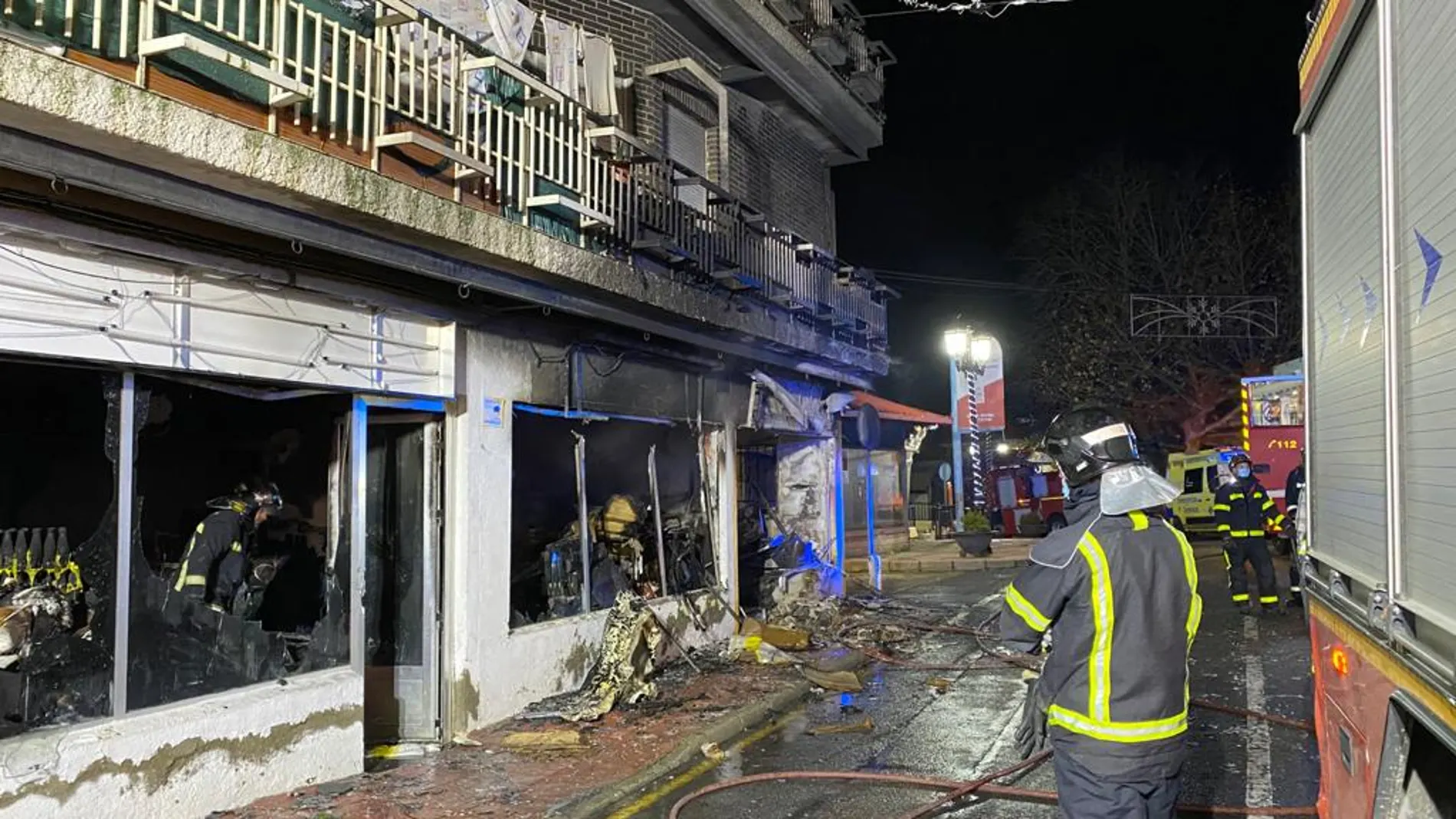 Estado en el que ha quedado el bloque de viviendas afectado en Santa María del Tiétar