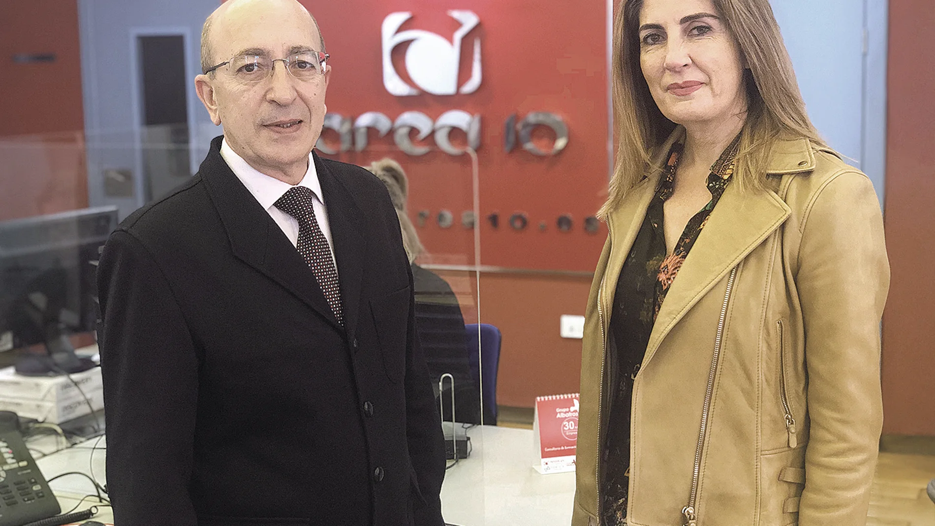 Celia Pajuelo Bravo, Product Manager, José María Rodríguez Carretero, Dirección Comercial, en Grupo Albatros -Área 10-.