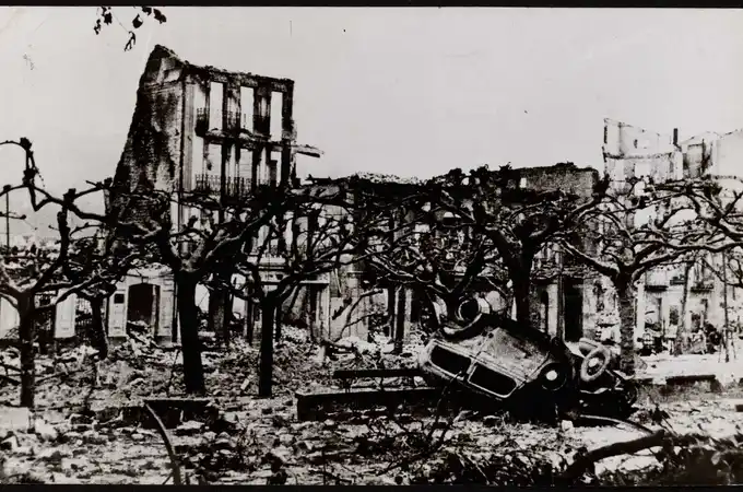¿Qué ocurrió en Guernica en 1937?: 31 toneladas de bombas devastaron la localidad en poco más de tres horas