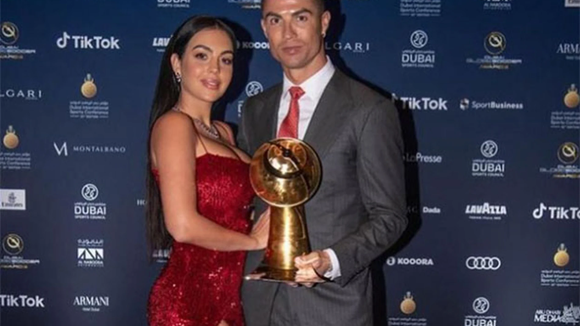 Georgina Rodríguez y Cristiano Ronaldo, en los Globe Soccer Awards.