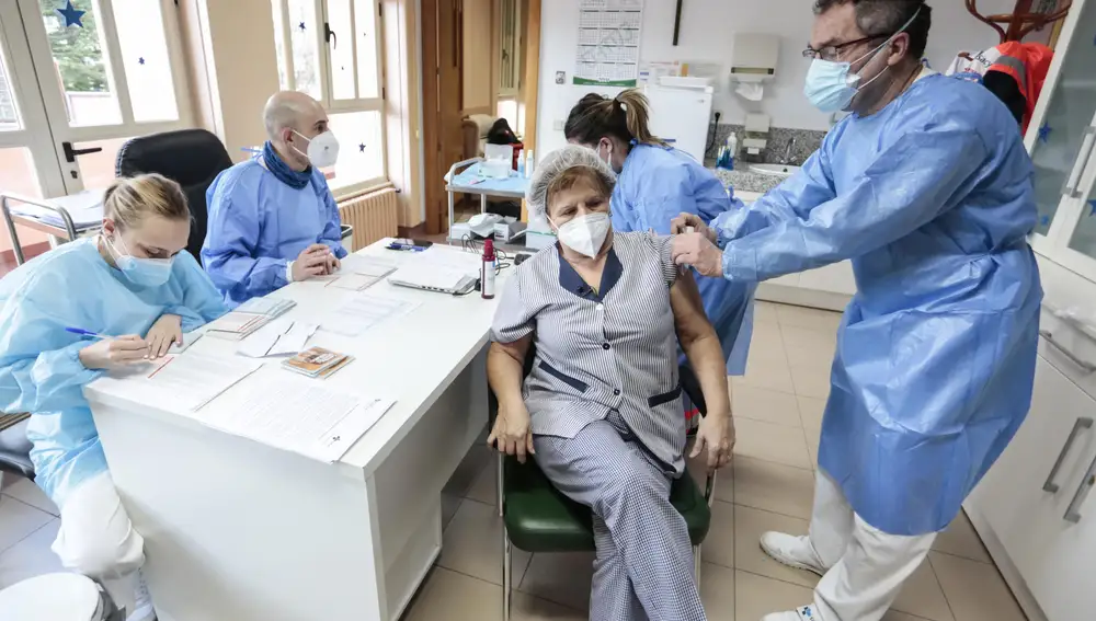 Comienzo de las vacunaciones en las residencias de la Comunidad