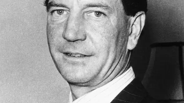 HAROLD PHILBY. Estuvo en España y llegó a ser distinguido en Burgos con la Cruz Roja al Mérito Militar