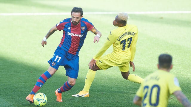 José Luis Morales con el Levante.