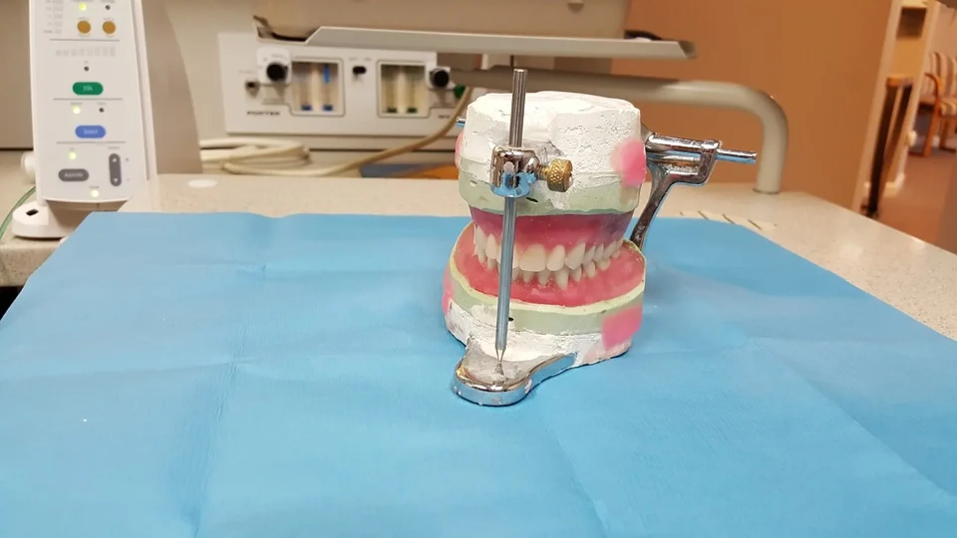 Los implantes dentales se han consolidado como una de las mejores soluciones que se pueden encontrar actualmente en el ámbito odontológico.