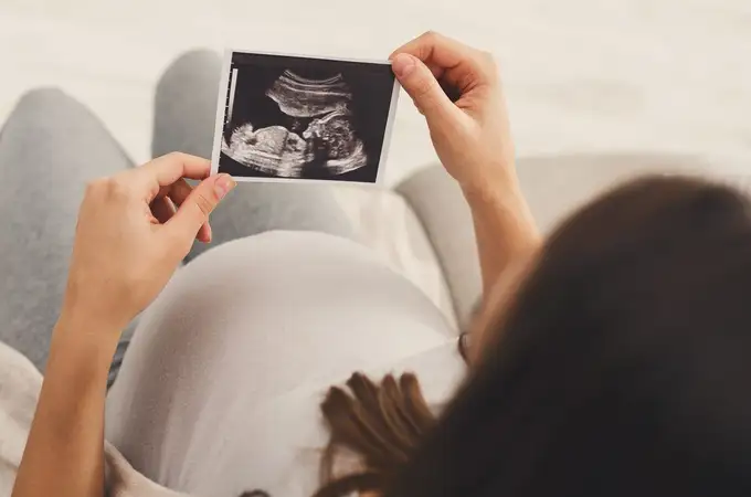 Dar oxígeno a la madre en el parto no supone beneficio fetal