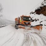 El temporal deja 50 carreteras cortadas y 98 en las que se requieren cadenas en la Comunitat Valenciana