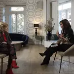 Un momento de la entrevista de Isabel Gemio a María Teresa Campos en el canal de Youtube de la primera