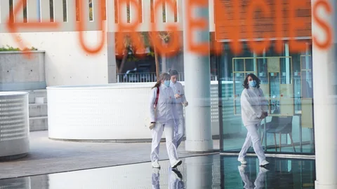Varias profesionales sanitarias en el Hospital del Mar de Barcelona