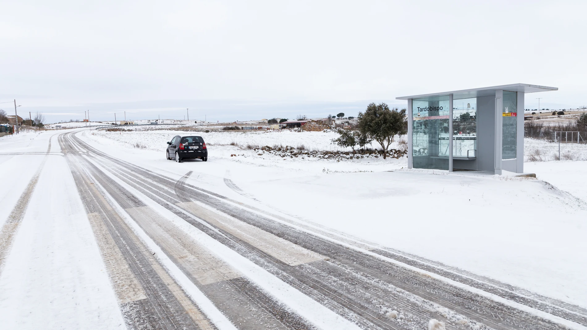 Carreteras en mal estado en la localidad zamorana de Tardobispo como consecuencia del temporal