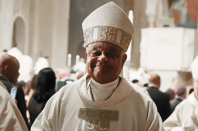 El primer cardenal afroamericano de la historia, el acicate católico de Trump