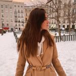 Instagram @meryturiel