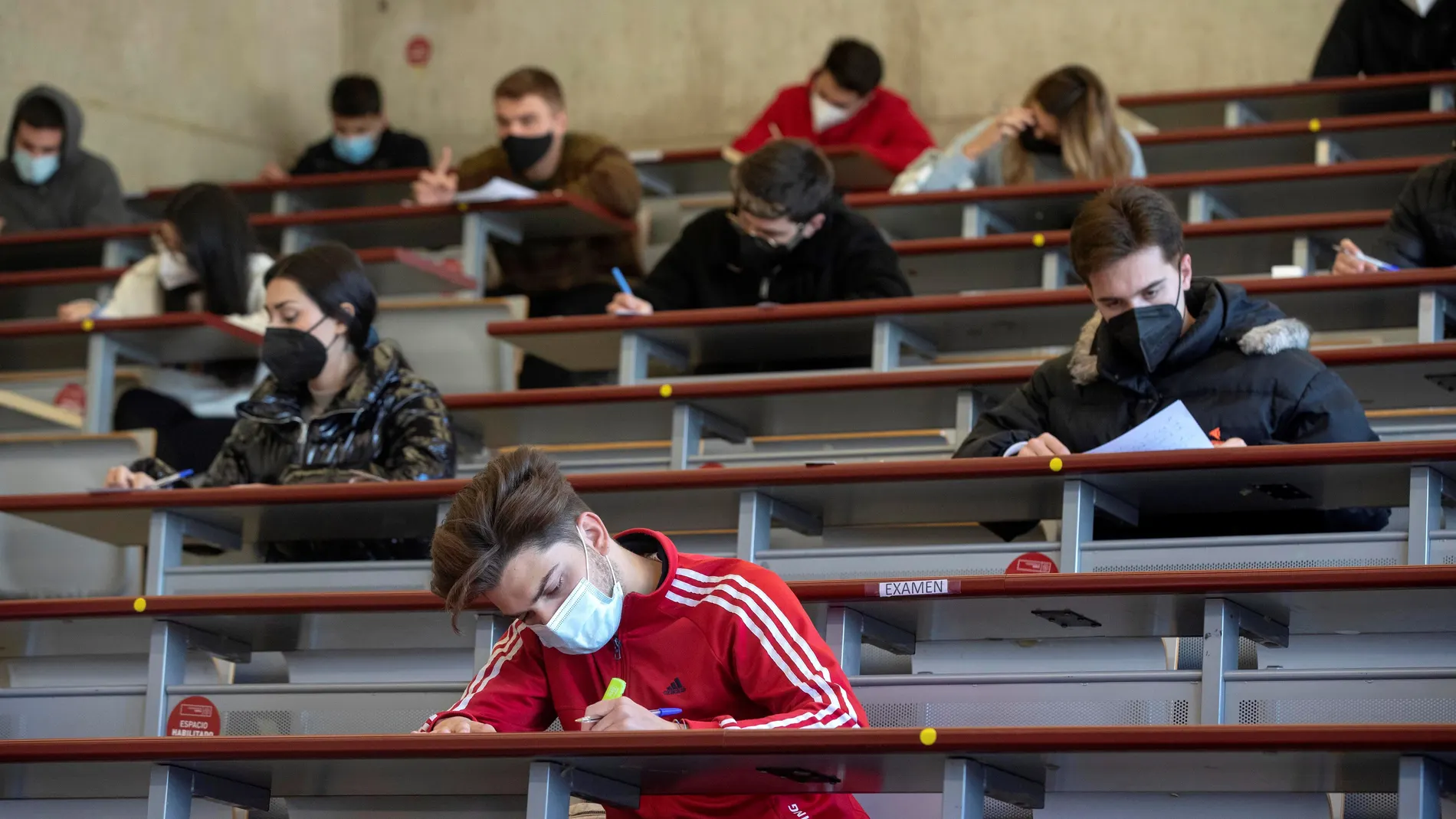 Los estudiantes de la Universidad de Murcia, a favor de exámenes online