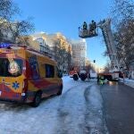 Una ambulancia del Samur ha acudido a la zona de forma preventiva, pero no ha tenido que asistir a ninguna persona.