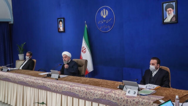 El presidente iraní, Hasán Rohani, durante una reunión de su gabinete hoy