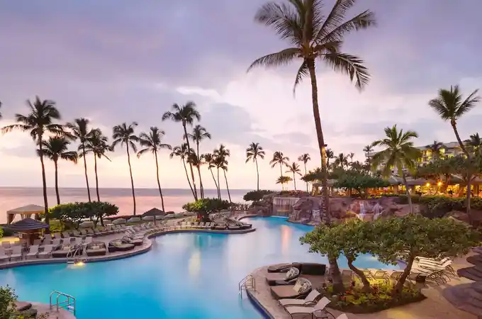 Si quieres alquilar el Hyatt Regency Maui Resort en Hawái, sólo tienes que tener 1,5 millones de euros
