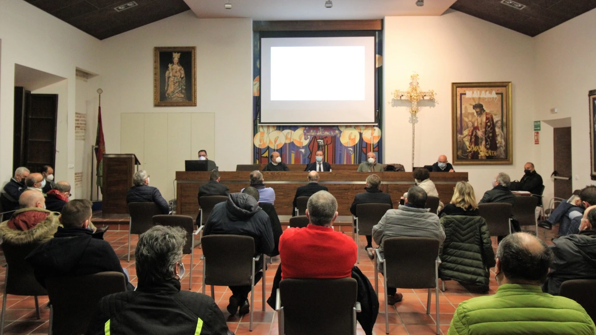 Reunión de la junta de gobierno de la Agrupación de Cofradías de Málaga celebrada ayer
