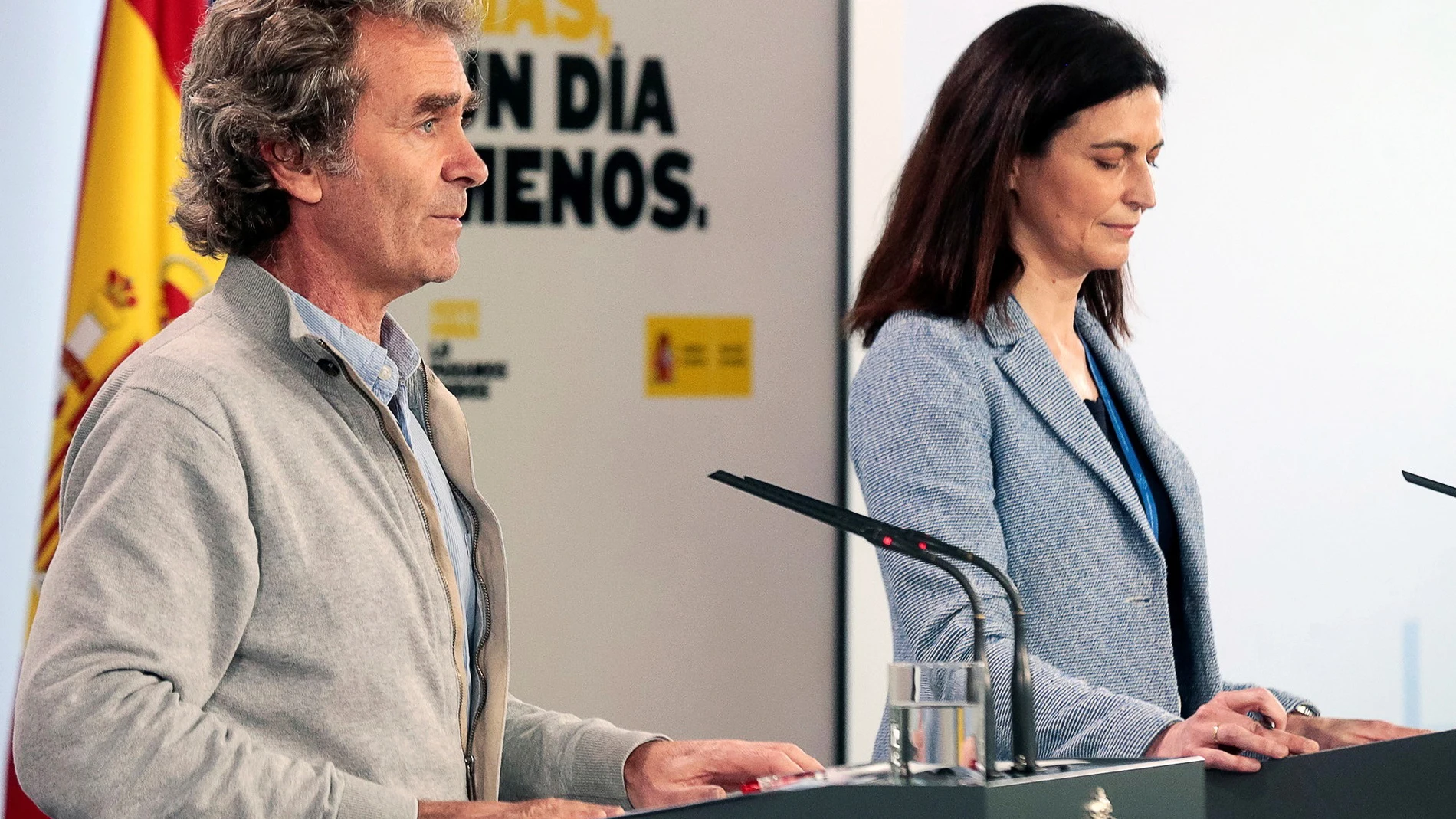 Fernando Simón y la Dra. Raquel Yotti, directora del ISCIII, en una imagen del pasado 15 de enero