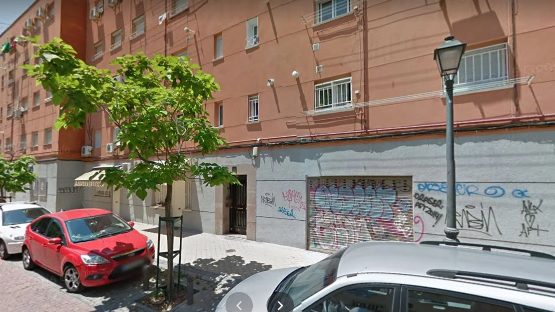 Los hechos sucedieron en el número 4 de la calle Benadalid de Madrid, en Vallecas