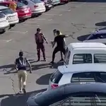  Brutal pelea en un aparcamiento de Canarias 