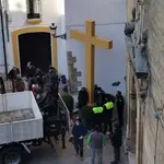 La Cruz del Llanito de las Descalzas en Aguilar de la Frontera, fue retirada por decisión del acalde de IU y con la oposición de los vecinos del municipio.