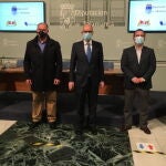 Javier Iglesias junto a Julián Martín y Javier García, entre otros
