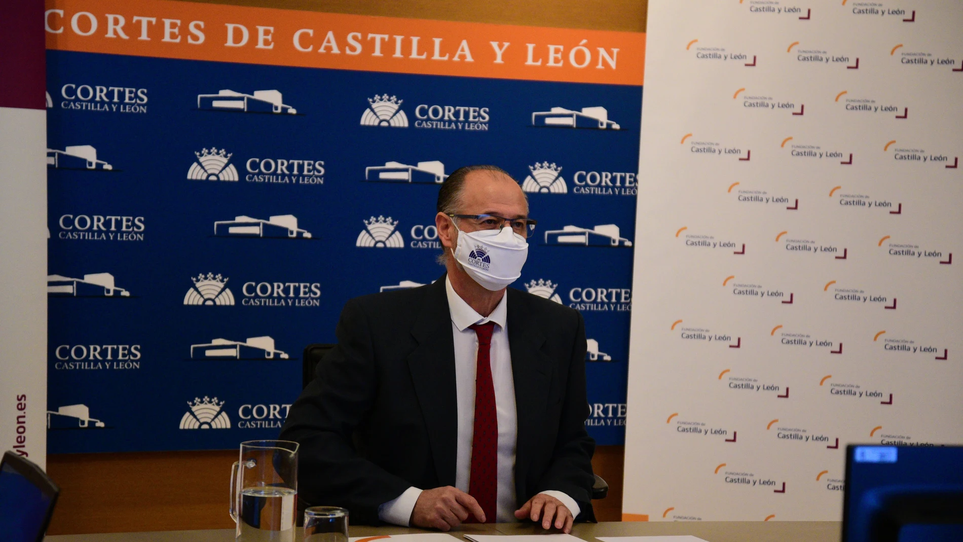Luis Fuentes preside la reunión del Patronado de la Fundación de Castilla y León