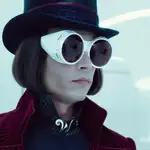 Johnny Depp interpreta a Willy Wonka en &quot;Charlie y la fábrica de chocolate&quot;