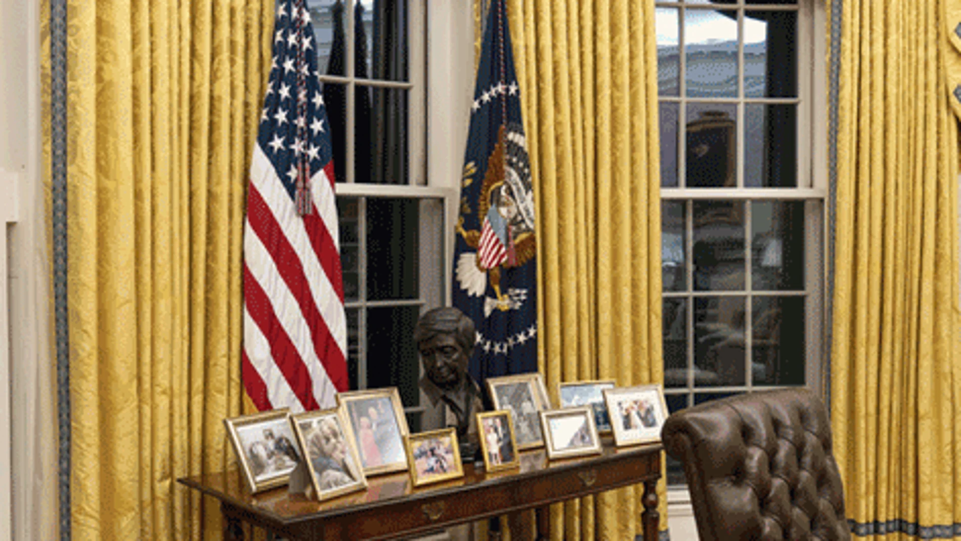 La nueva decoración del Despacho Oval en la Casa Blanca del presidente Joe Biden