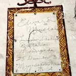 La inscripción que el brigadista Edward Muscala realizó en una ermita el día de Navidad de 1937 antes de ser cubierta con pintura negra en 2020