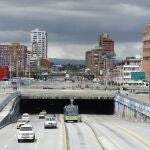 Vista del centro de la capital colombiana casi vacío durante la cuarentena estricta debido al segundo pico de contagio de la covid-19, en Bogotá