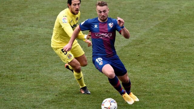 Javi Ontiveros con el Huesca.